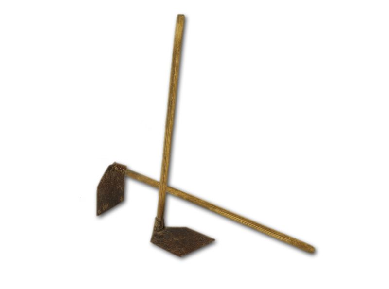 Escenografías para el Belén: Azada metálica