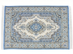 Ver Ficha de  Alfombra persa azul (32x20 cm.)