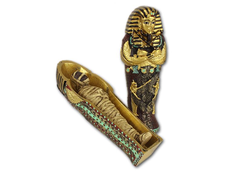 Sarcófago egípcio con momia