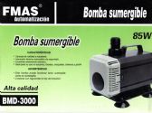 Bomba de agua sumergible 220V.