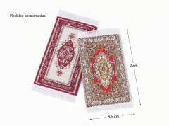 Pack 2 alfombras pequeñas surtidas (9x4,5 cm.)